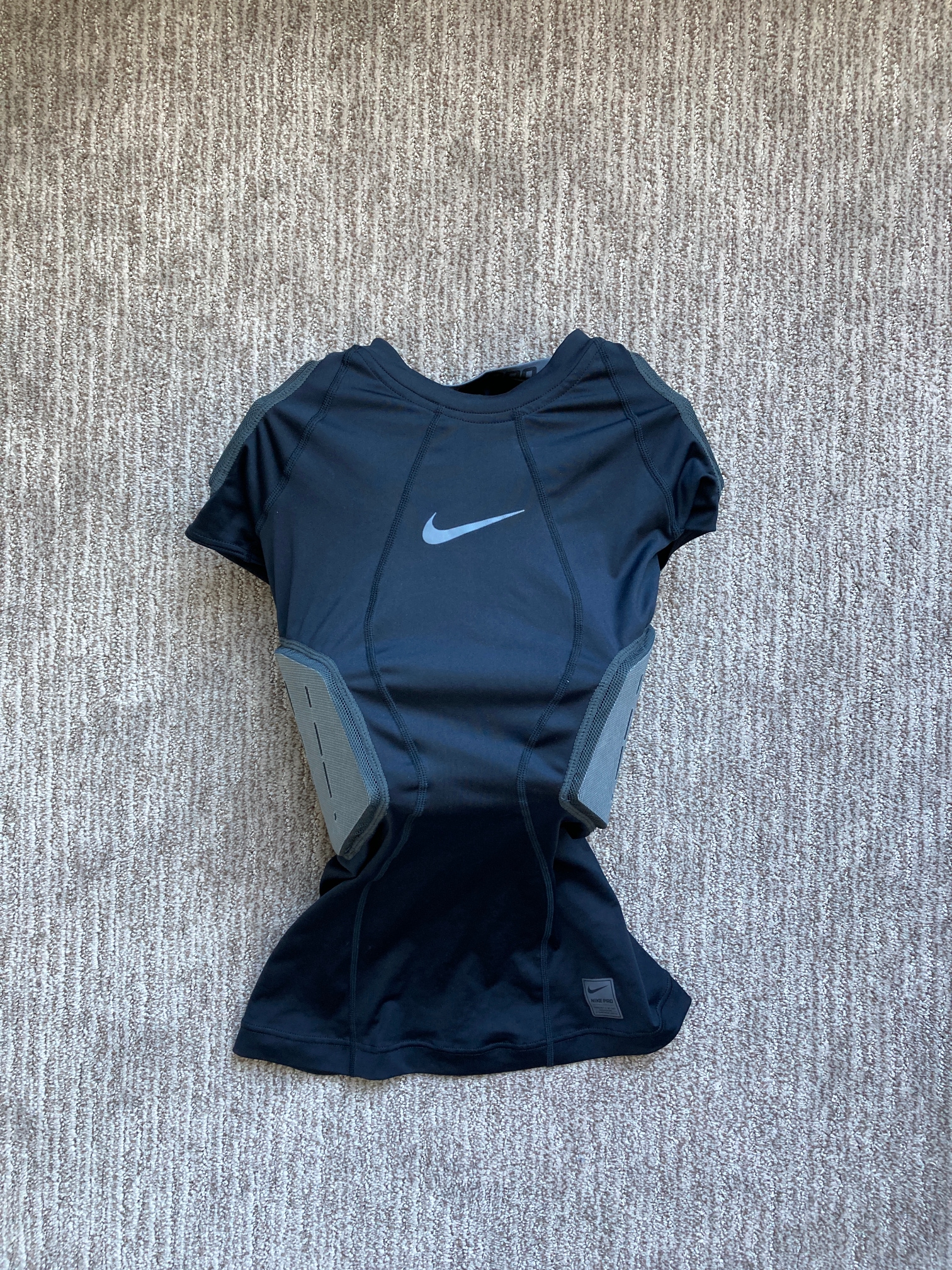 Men's Small Nike Pro Combat Hyperstrong 3.0 Football Integrated Padded Shirt Black Gray
