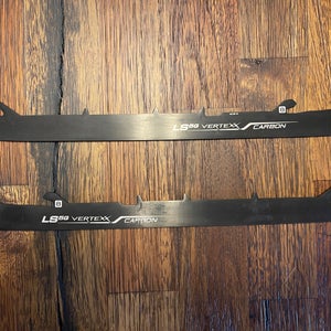 New Bauer LS5G Vertexx Carbon - Size 8 - A24