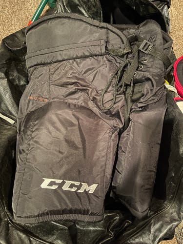 Senior Large CCM Pro Stock HP35 Hockey Pants