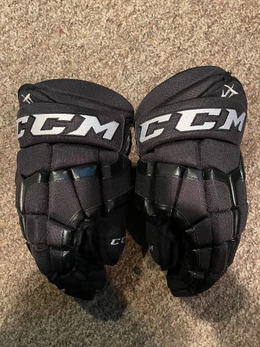 “JT 91” CCM Pro gloves