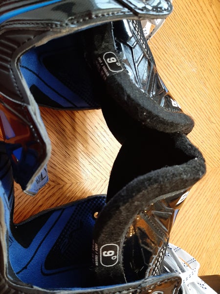Senior New Bauer Nexus 2N Hockey Skates Regular Width Size 9