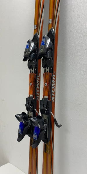 Atomic Beta Carv C:9 18 180cm 106-64-96 r=17m Skis Atomic