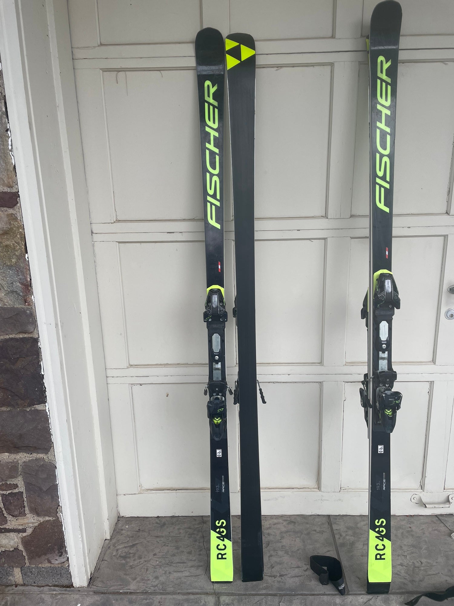 Used 2021 Fischer 193 cm Racing RC4 World Cup GS Skis With