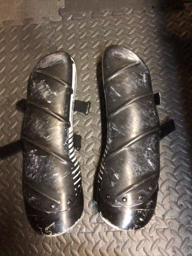 Slytech Carbon Shin Guards -L (16.5”)