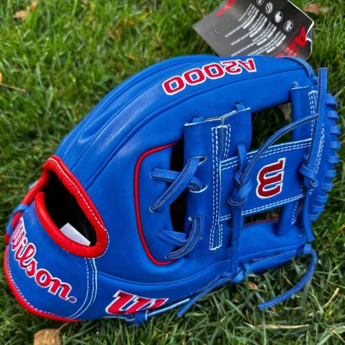 New Wilson A2000 11.5" July 2022 GOTM - 1786 Baseball Glove