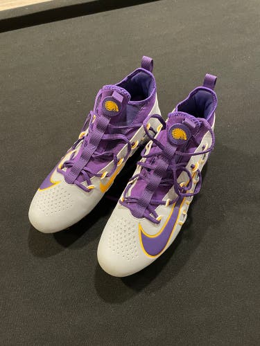 Gray Men's Size 12 Mid Top Nike Huarache Cleats