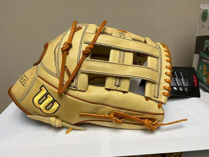 Brand New 2022 Wilson A2000 1799 Baseball Glove 12.75" (WBW1003941275)