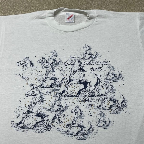 Chincoteague Island Horses T Shirt Men Medium White Vintage 90s Nature Animals