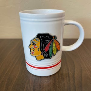 Chicago Blackhawks NHL HOCKEY SUPER AWESOME RAISED LOGO Coffee Cup Mug!