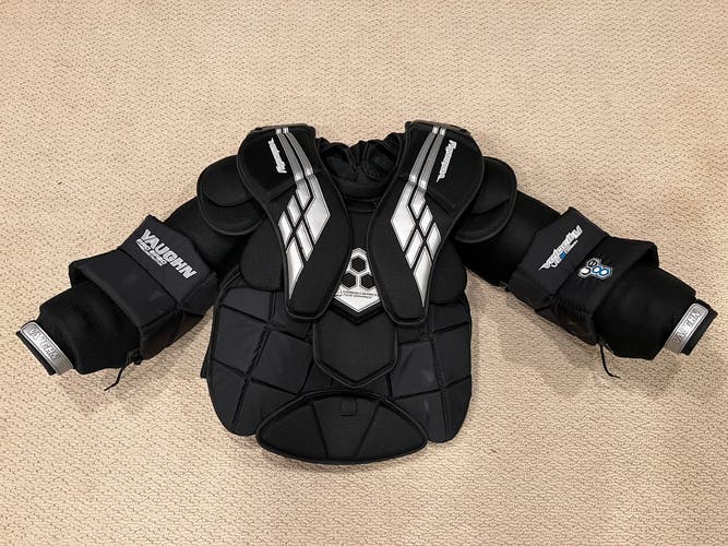 Vaughn V8 Pro Carbon C/A Chesty XL