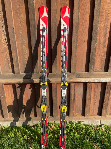 Used 2015 Racing With Bindings Max Din 16 Redster FIS GS Skis