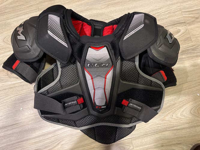 Senior Large CCM  JetSpeed FT390 Shoulder Pads
