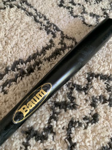Custom Baum Bat