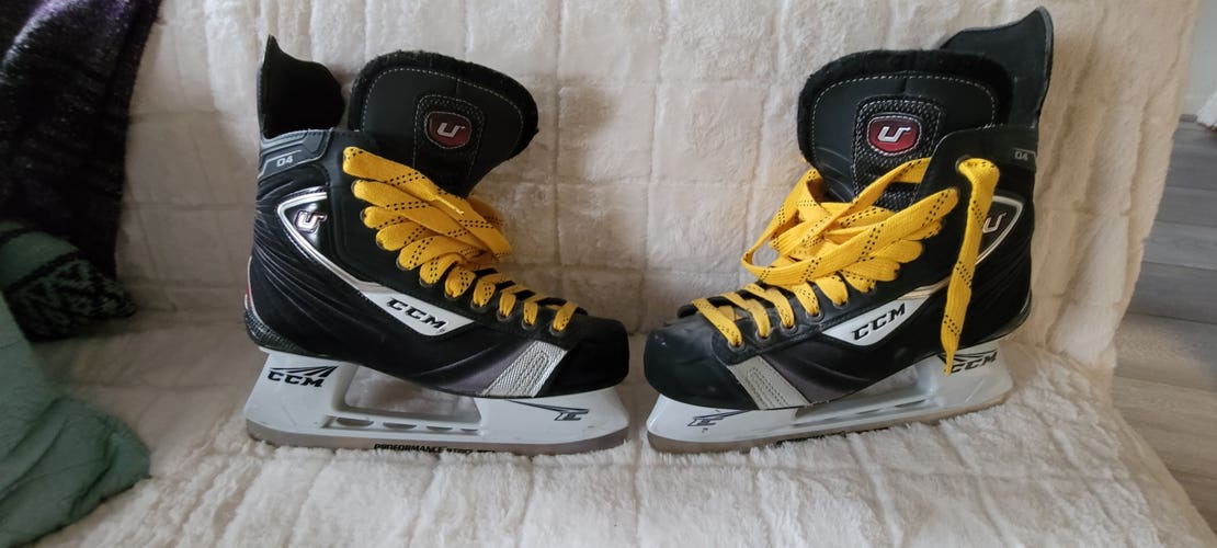 Senior Used CCM U+ 04 Hockey Skates Regular Width Size 10