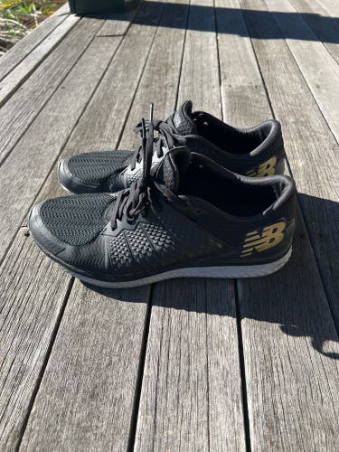 New Balance FuelCell Running Shoes Size 11