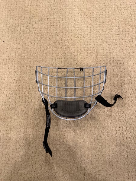 Used Medium Bauer Full Cage Profile II Facemask