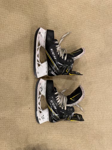 Used CCM Regular Width  Size 6 Super Tacks AS1 Hockey Skates