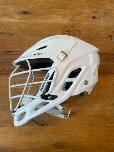 Warrior Burn Helmet :: White - used - Medium