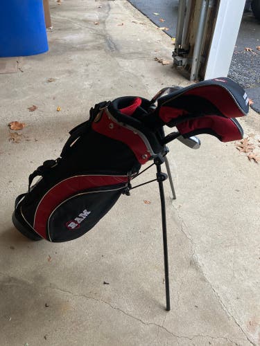 Youth ram axial golf set with cover