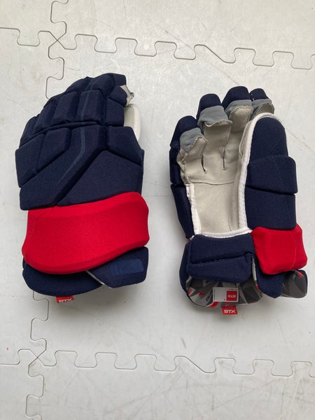 Vancouver Canucks Dorsett Bauer APX2 Pro 14 Pro Stock Gloves | SidelineSwap