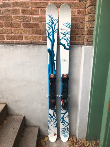 Line Sir Francis Bacon 190cm with Salomon Guardian 16 MNC Bindings