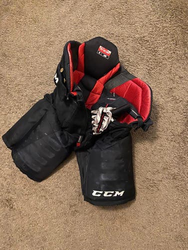 Senior Large CCM  JetSpeed FT390 Hockey Pants
