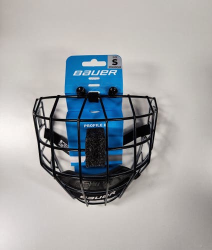 New Bauer Profile II 12 Oreo Small Cage Hockey