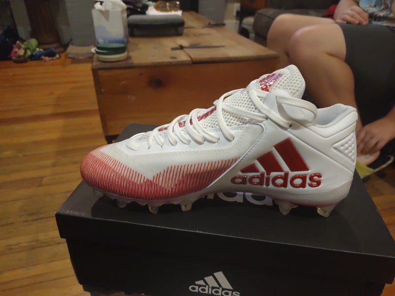 Men's New Size Men's 10.5 (W 11.5) Molded Cleats Adidas Low Top Freak 20