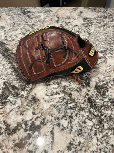 Used Left Hand Throw 12" A2000 Baseball Glove