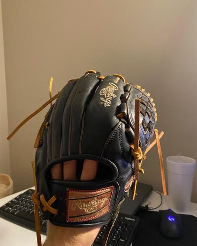 Infield 11.5" Heart of the Hide Baseball Glove