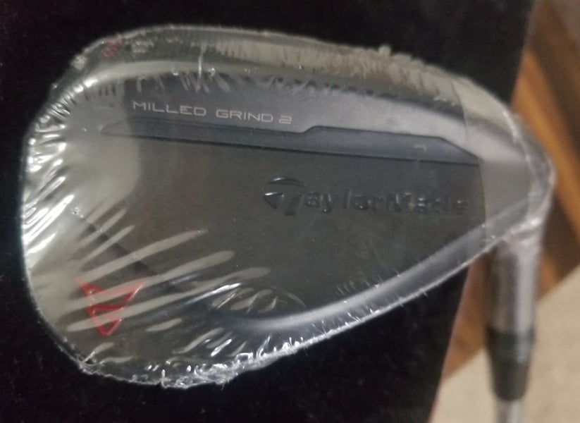 New Men's TaylorMade Right Handed Milled Grind 2 --Black-- Wedge Stiff Flex 60° Steel Shaft