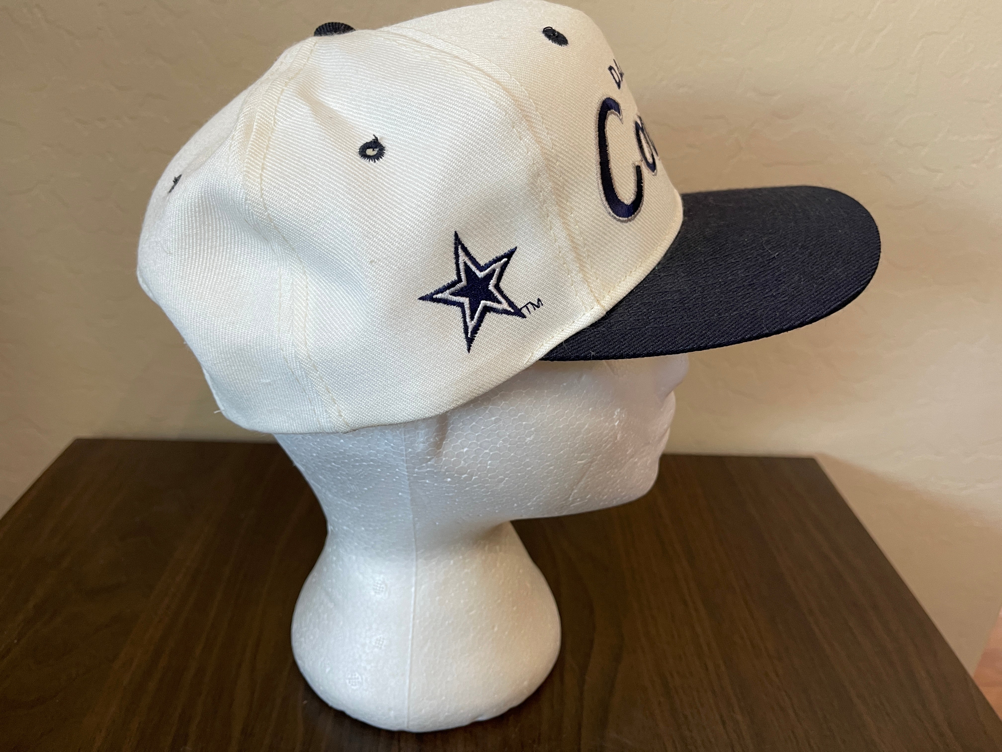 Dallas Cowboys Reebok NFL Script Snapback Mesh Hat Cap | SidelineSwap