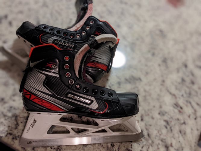 Senior Used Bauer Vapor X2.7 Hockey Goalie Skates Size 6