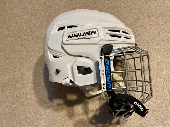 Bauer IMS 5.0 Helmet and cage- Medium - Like new