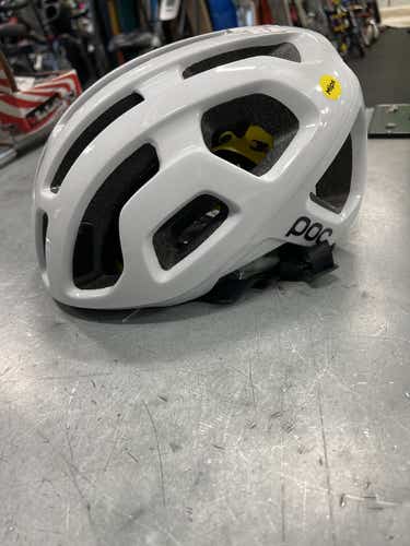 Used Poc Mips Lg Bicycle Helmets
