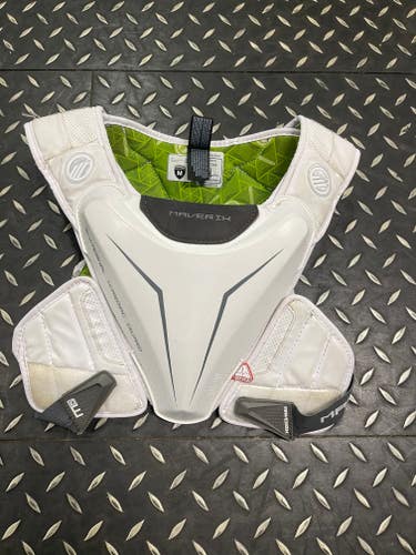 New Maverik M5 EKG Speed Lacrosse Shoulder Pads MEDIUM EKG Heart guard shell Lax - USED a few times