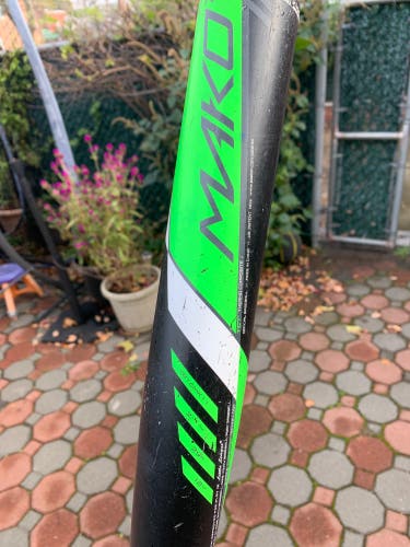2016 Composite (-11) 18 oz 29" Mako Bat