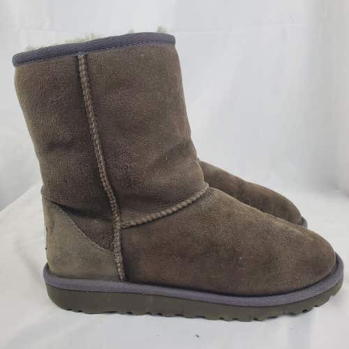 UGG Women's Classic Short Gray Round Toe Suede Sheepskin Snow Boots Size 5