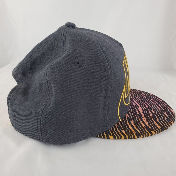 Nike True Wool Spell Out Snap Back Hat Cap Neon Pink Yellow Gray