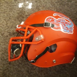 Adult Used Large Schutt Vengeance VTD II Helmet