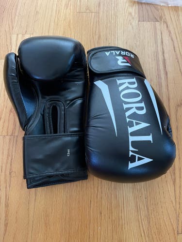 New  RORALA 12oz Boxing gloves