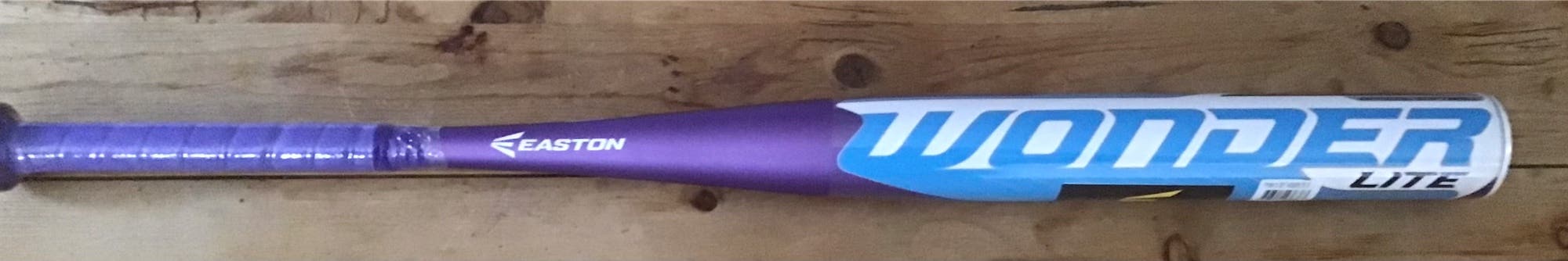 Brand New in Wrapper! Easton FP19WL13 Fastpitch bat. -13 30/17