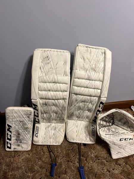 Eflex 4 Leg Pads With E4.9 Glove 5.9 Blocker