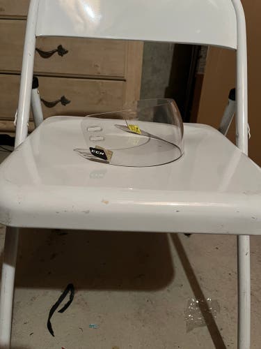 Medium CCM Visor VR24