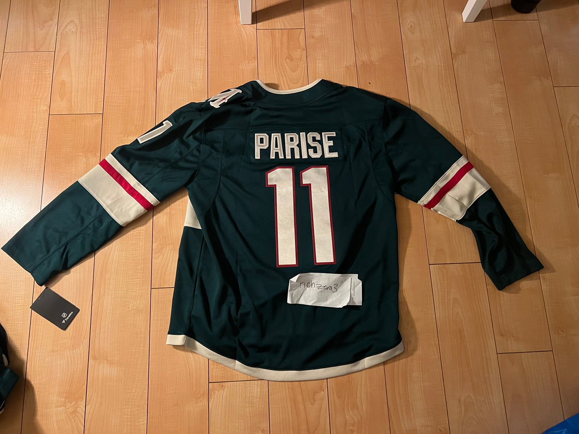 NHL Minnesota Wild Away White Parise Mens Breakaway Player Jersey #11 Large  NWT