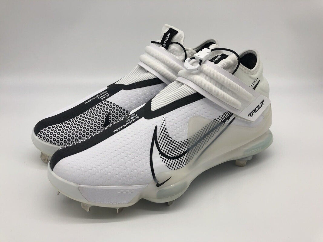 Nike Force Zoom Mike Trout 7 Baseball Cleats Men Size 9 White/Black  CI3134-102 for Sale in Bakersfield, CA - OfferUp