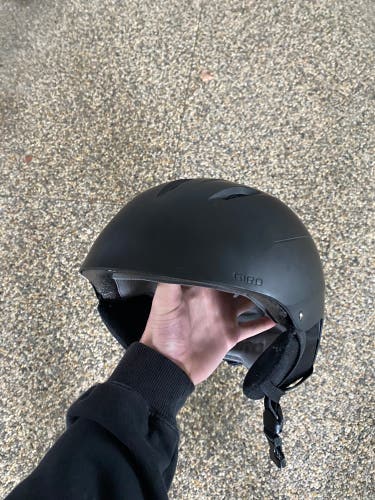 Adjustable Used Large Giro Bevel Helmet