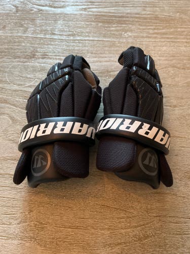 Warrior Youth Burn Next lacrosse gloves XS