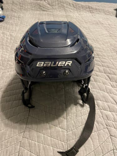 Used Medium Bauer  Hyperlite Helmet