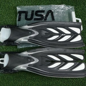 TUSA NATURES WING X-PERT ZOOM Z3 SCUBA DIVING FINS ~ WHITE, SIZE XS-S (5-7)
